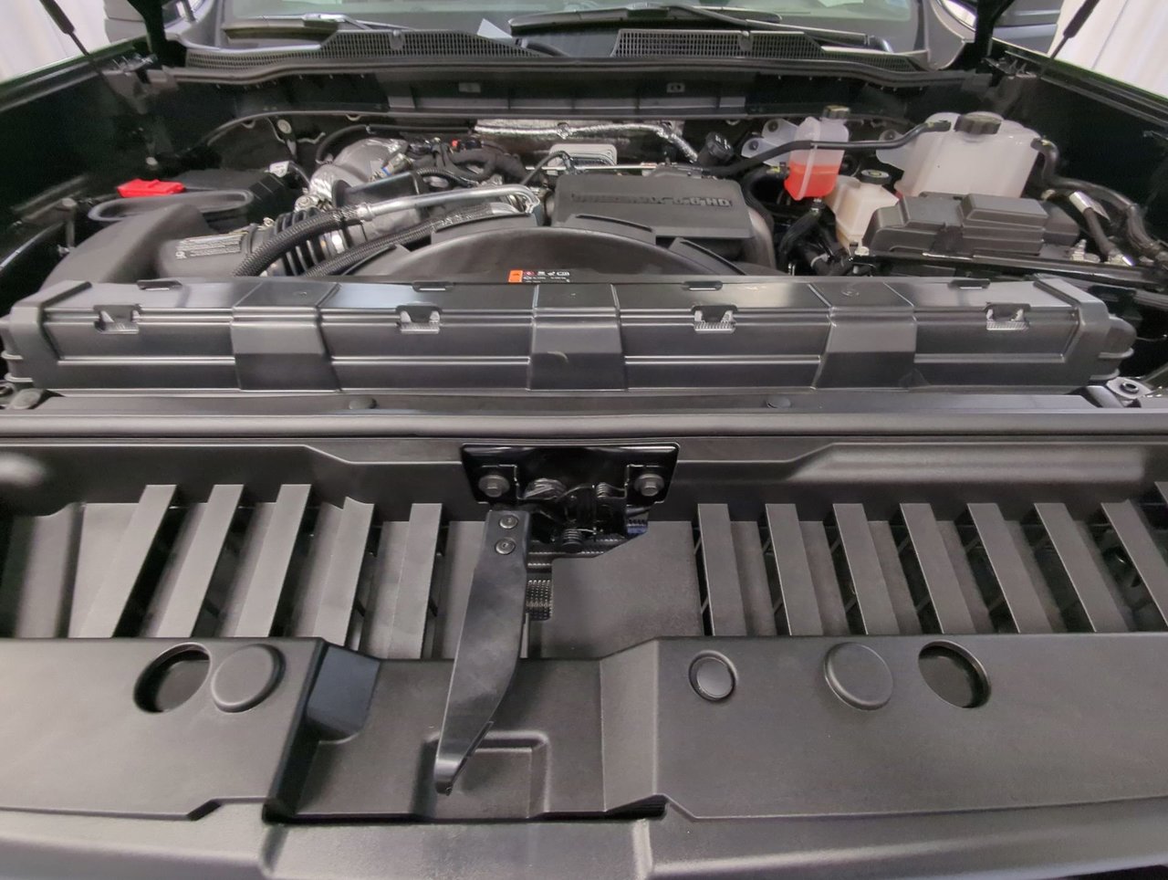 2025 Chevrolet Silverado 2500 HD CUSTOM-24