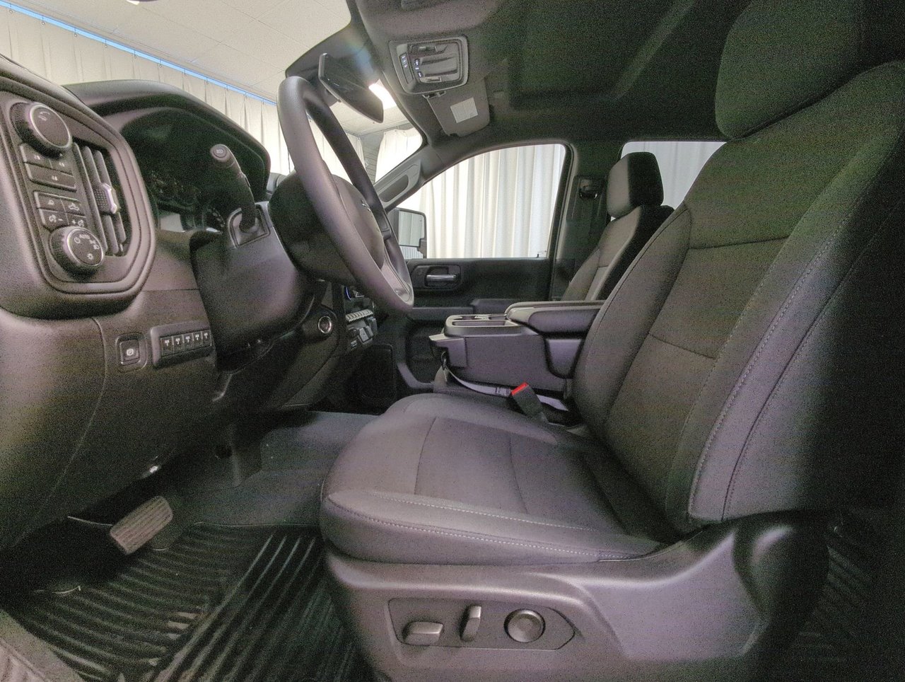 2026 Chevrolet Silverado 2500 HD CUSTOM-10