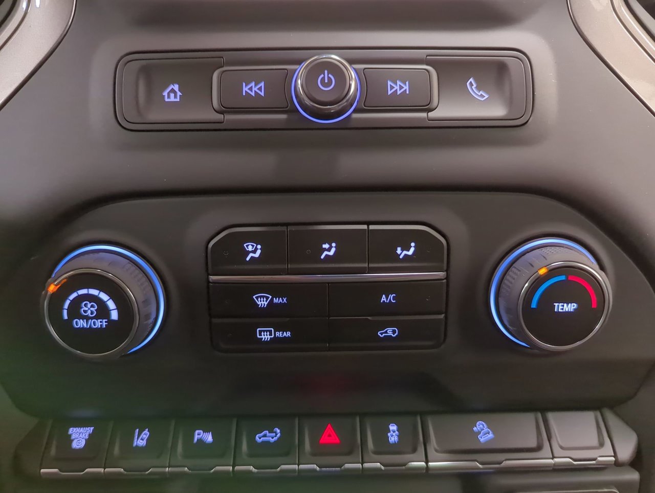 2026 Chevrolet Silverado 2500 HD CUSTOM-17