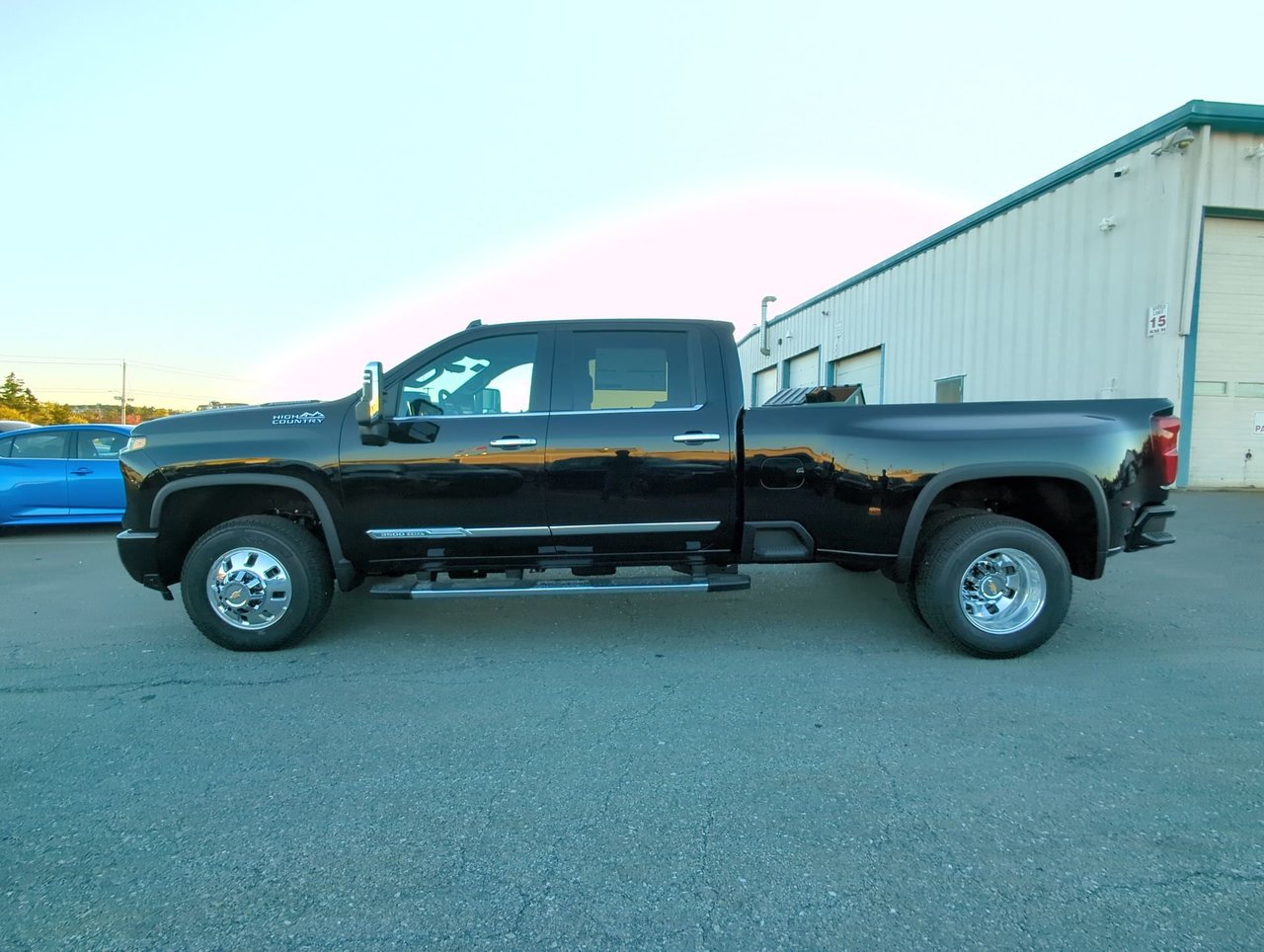 2026 Chevrolet Silverado 3500 HD HIGH COUNTRY DRW-4