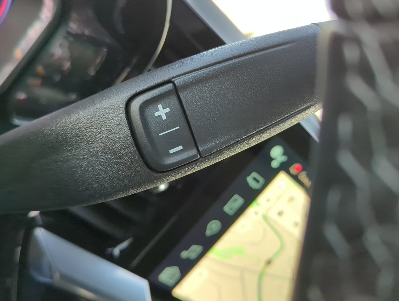 2026 Chevrolet Silverado 3500 HD HIGH COUNTRY DRW-19