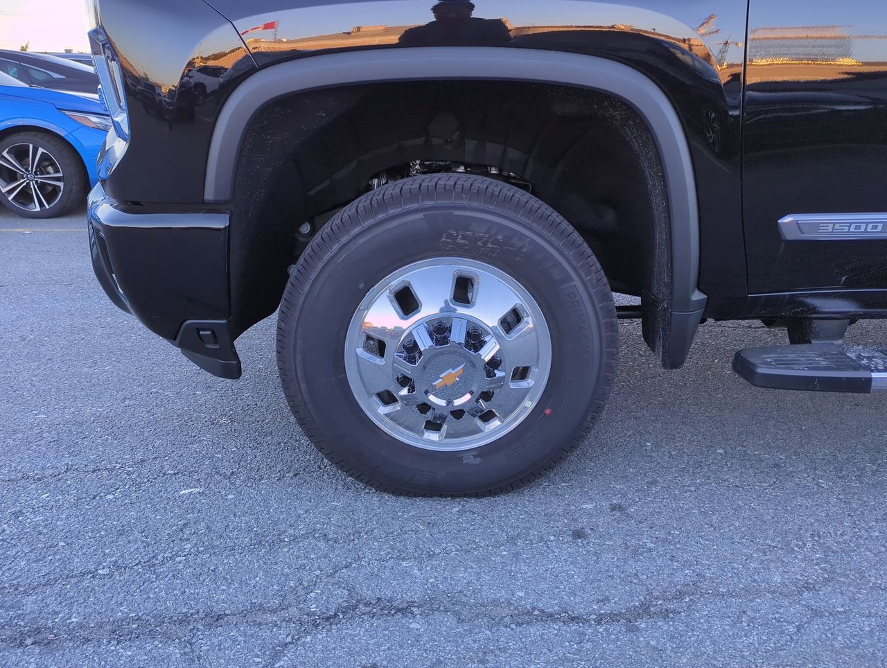 2026 Chevrolet Silverado 3500 HD HIGH COUNTRY DRW-9