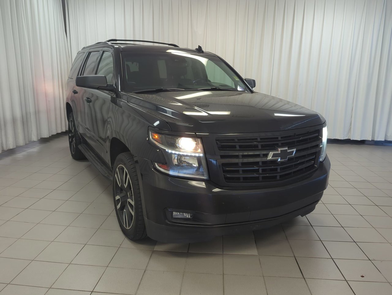 2019 Chevrolet Tahoe Premier-1