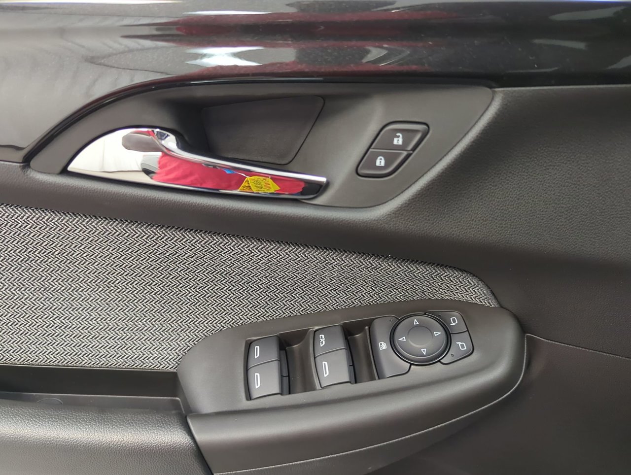 2026 Chevrolet Trailblazer LS-12