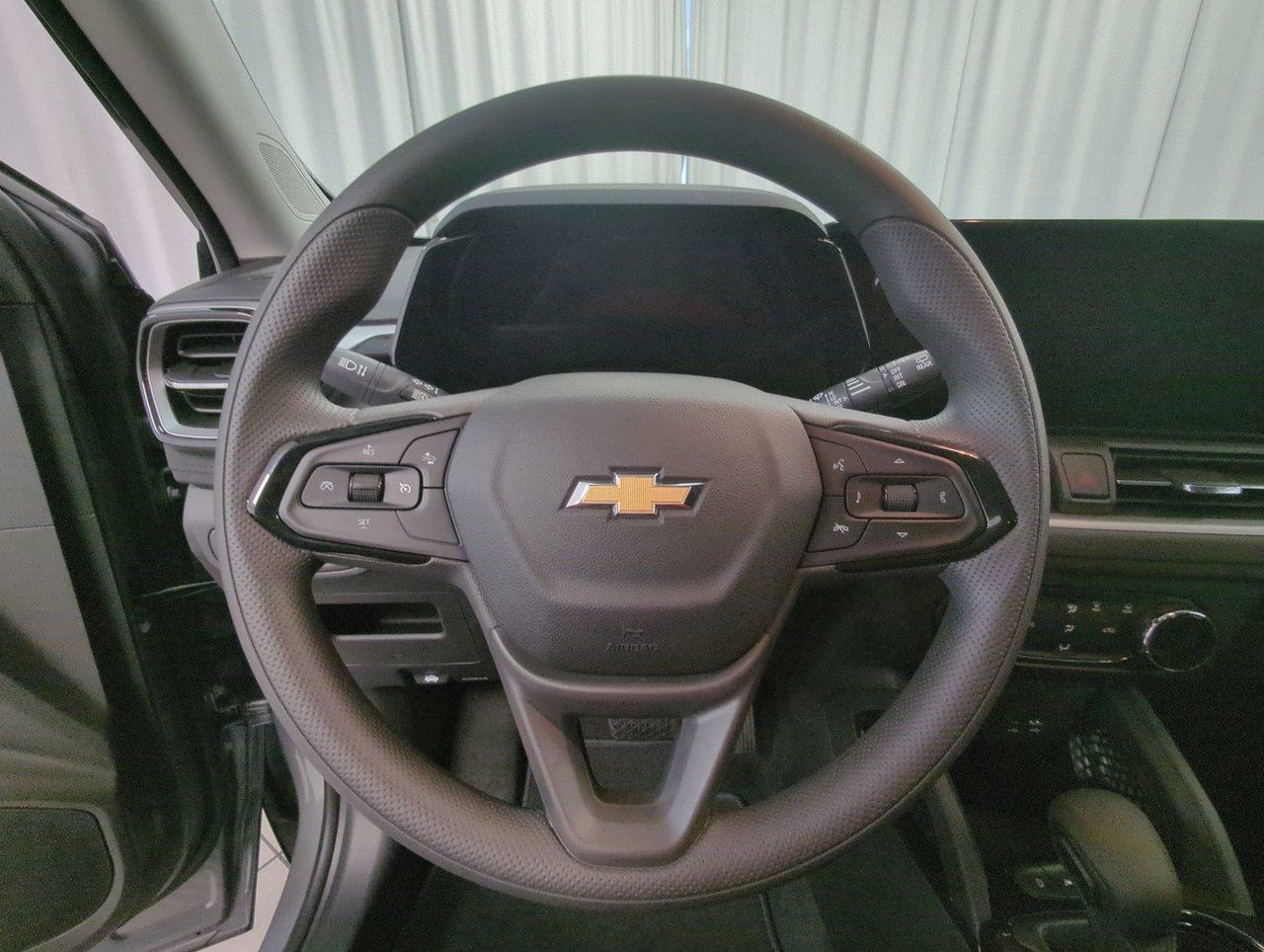 2026 Chevrolet Trailblazer LS-13