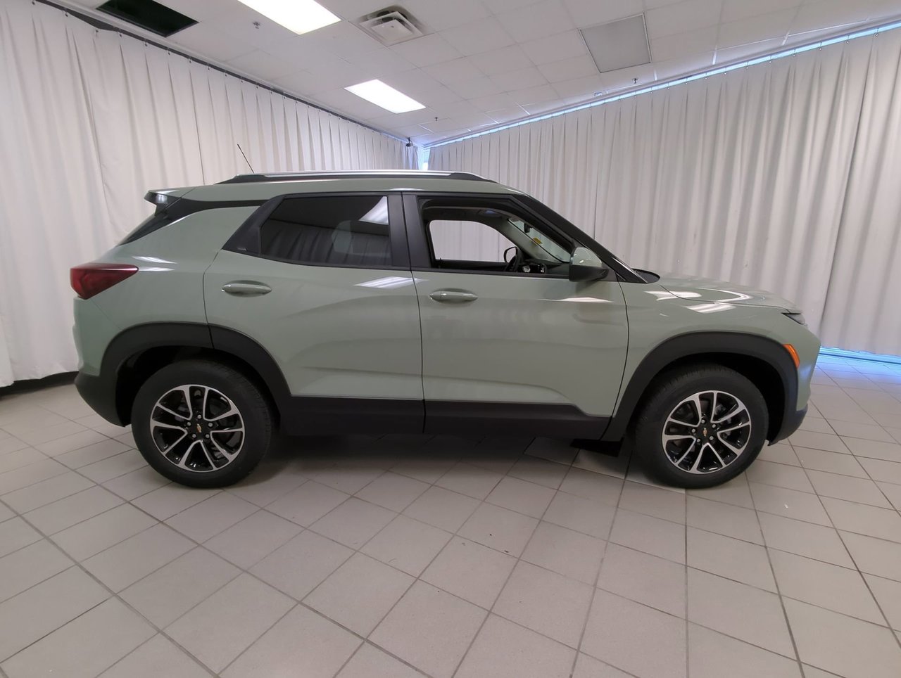 2026 Chevrolet Trailblazer LT-8