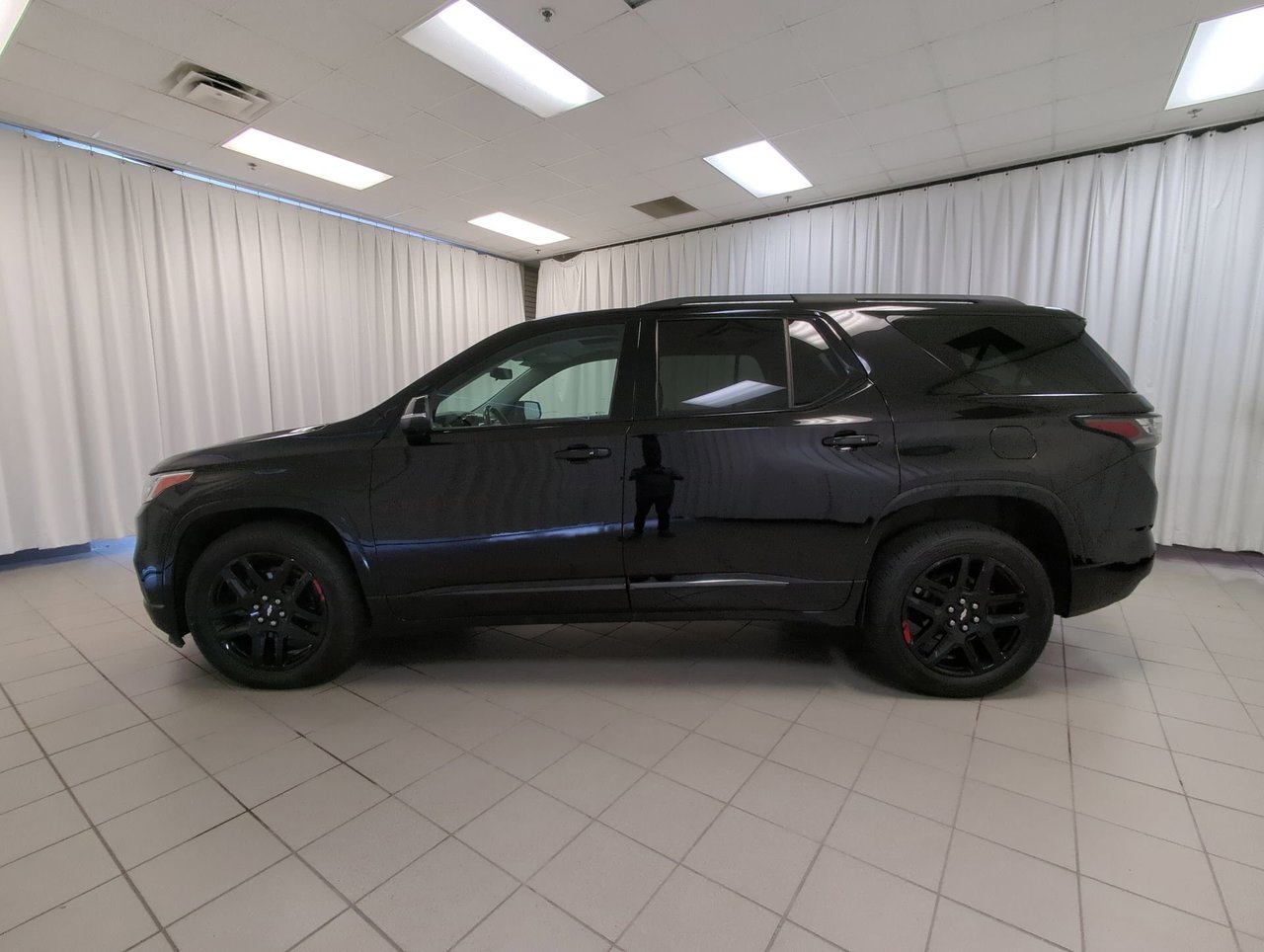 2021 Chevrolet Traverse Premier-4