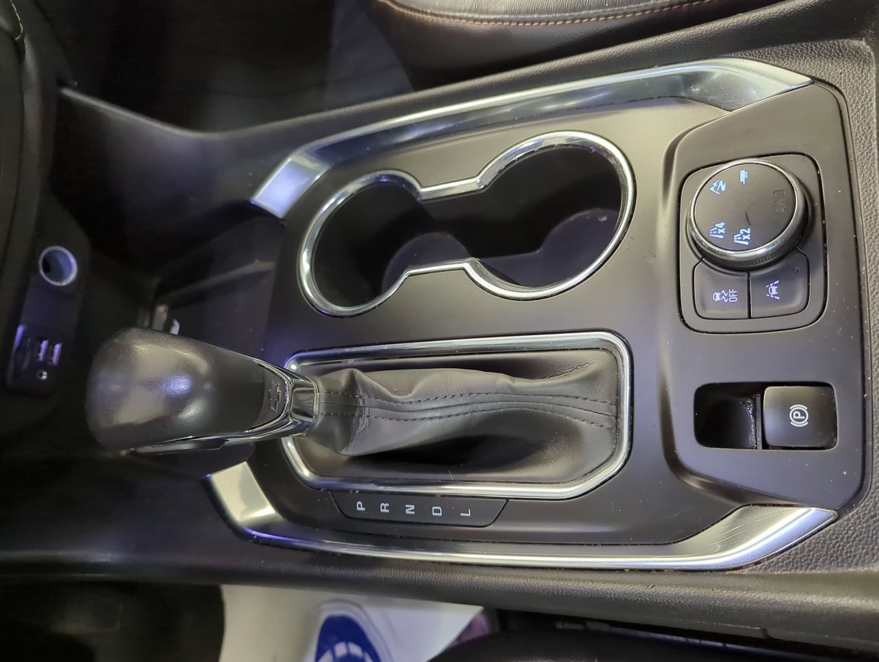 2021 Chevrolet Traverse Premier-19