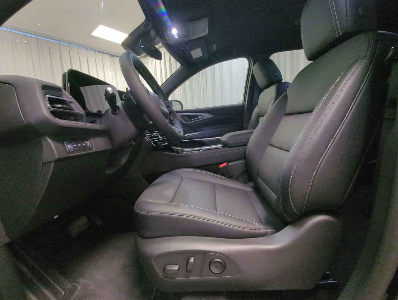 2025 Chevrolet Traverse LT-10