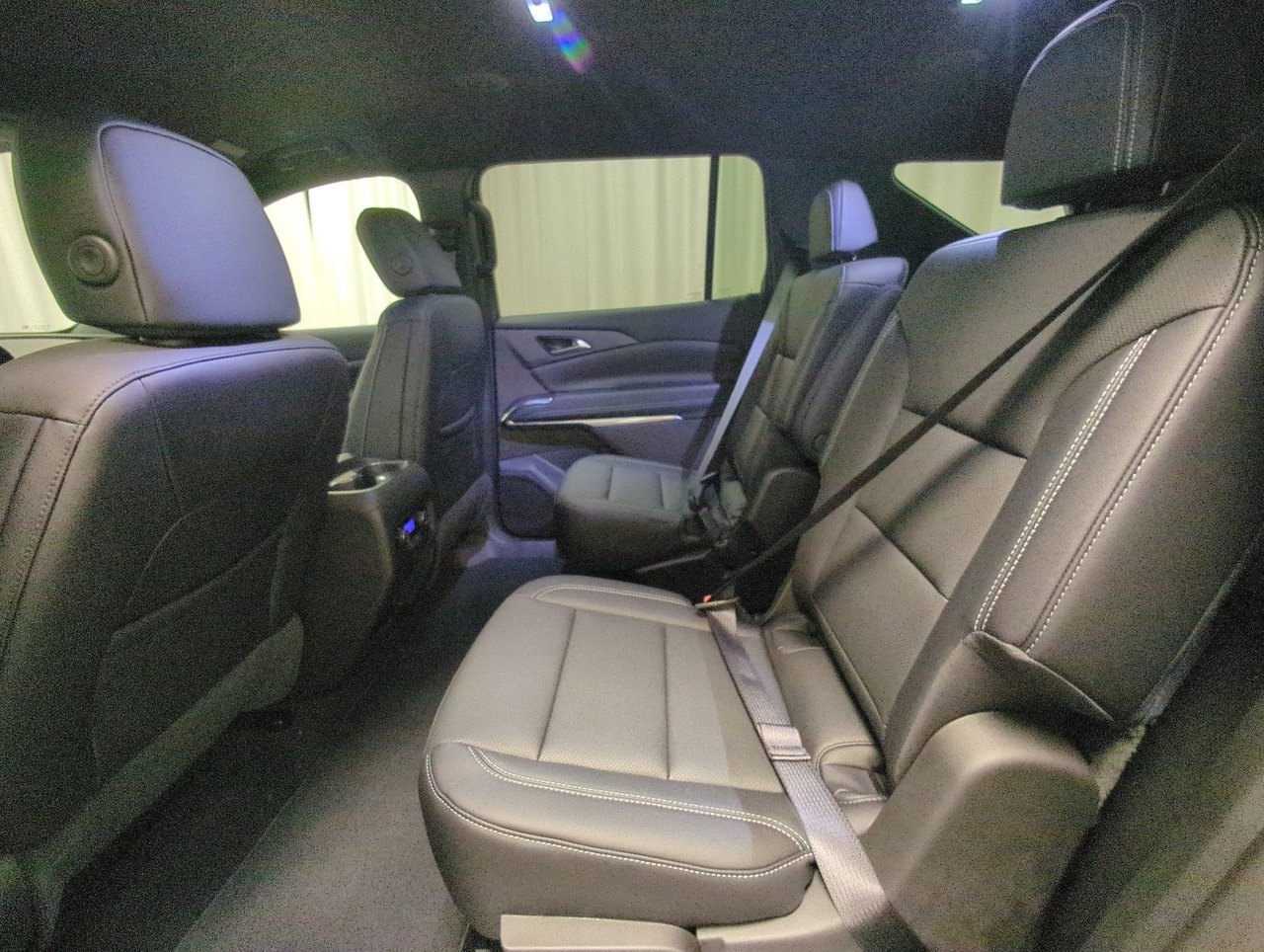 2025 Chevrolet Traverse LT-21