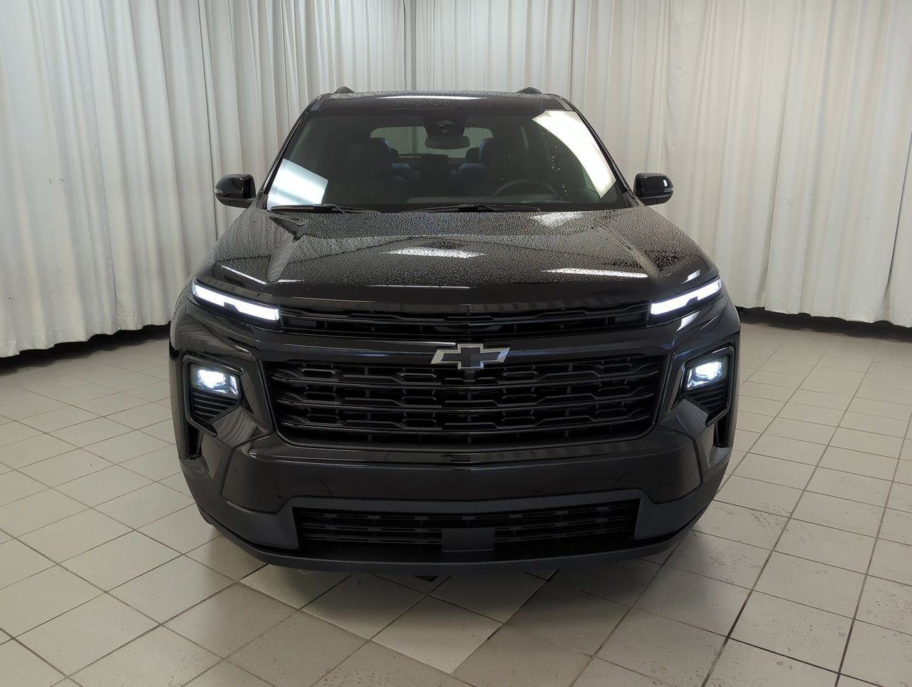 2025 Chevrolet Traverse LT-2