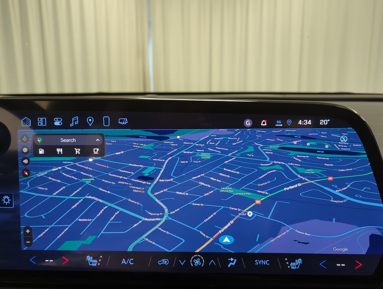 2025 Chevrolet Traverse LT-17