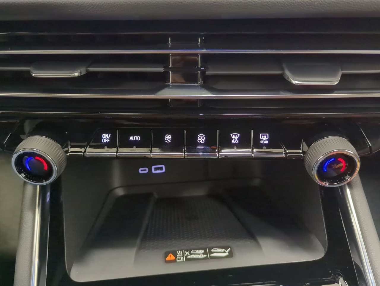 2026 Chevrolet Traverse RS-18