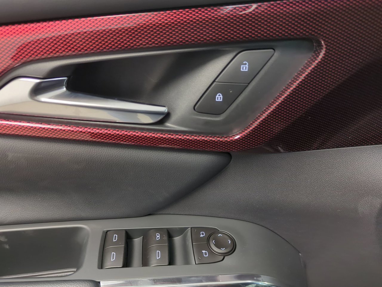 2026 Chevrolet Traverse Z71-12