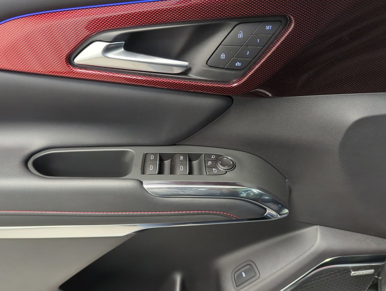 2026 Chevrolet Traverse RS-12