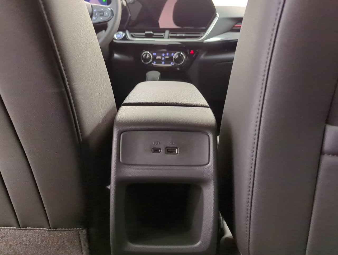 2025 Chevrolet Trax 2RS-19