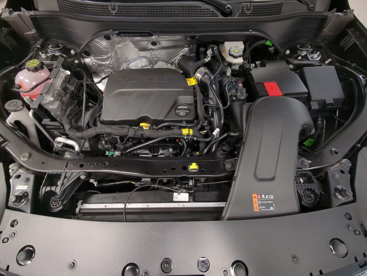 2025 Chevrolet Trax 2RS-23