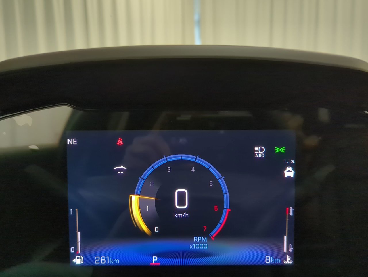 2025 Chevrolet Trax 2RS-14