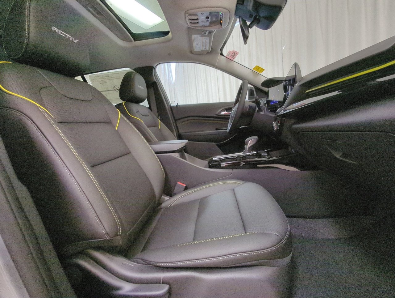 2025 Chevrolet Trax ACTIV-23