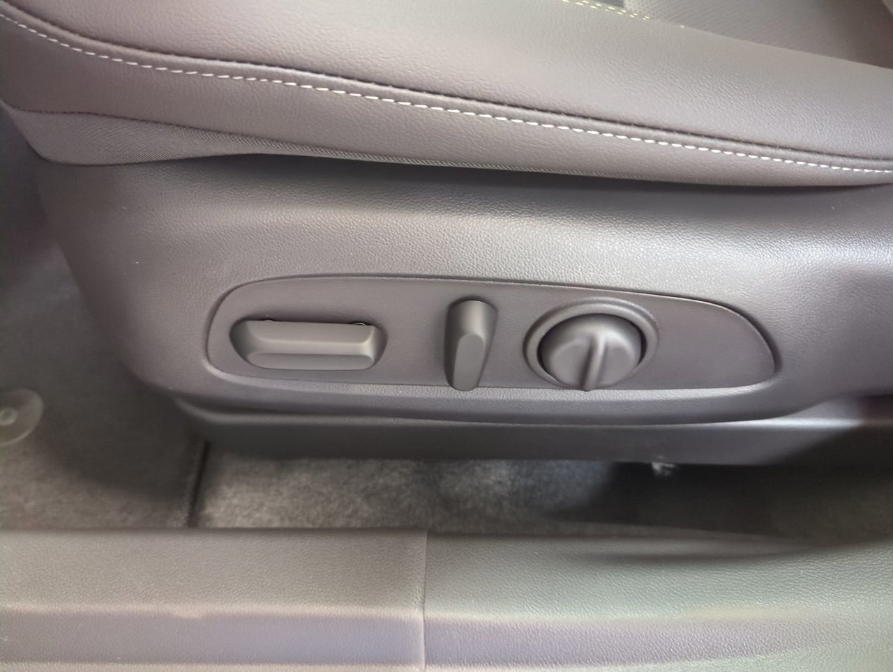 2025 Chevrolet Trax ACTIV-11