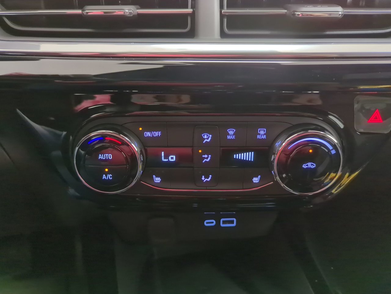 2025 Chevrolet Trax 2RS-17