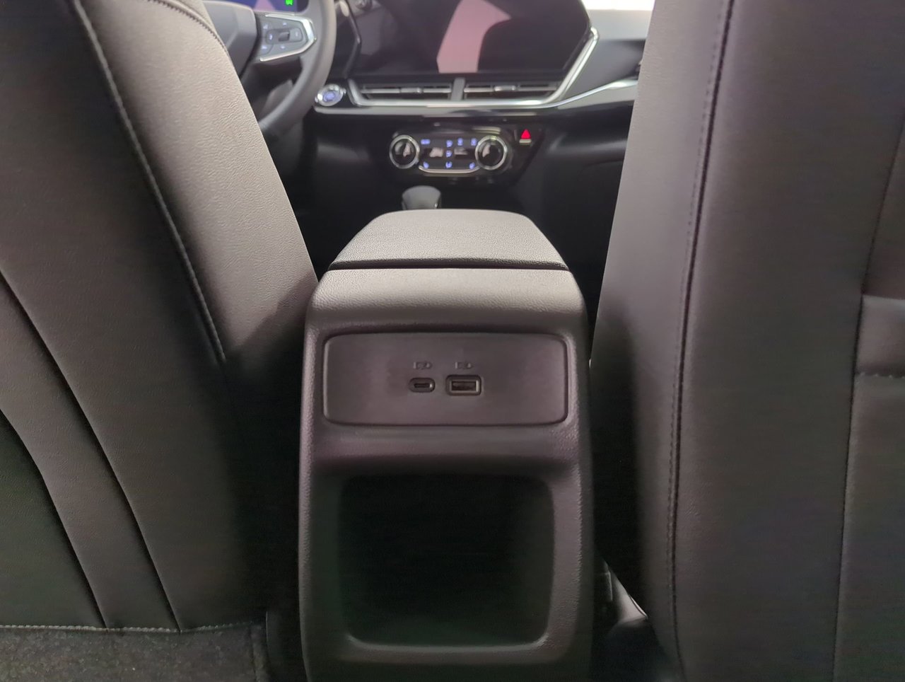 2025 Chevrolet Trax ACTIV-19