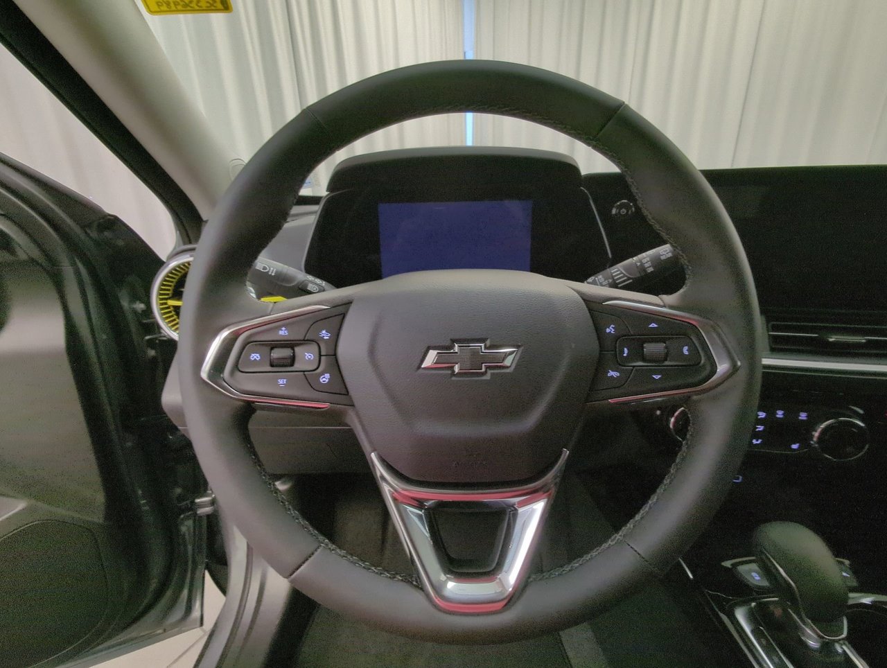 2025 Chevrolet Trax ACTIV-13