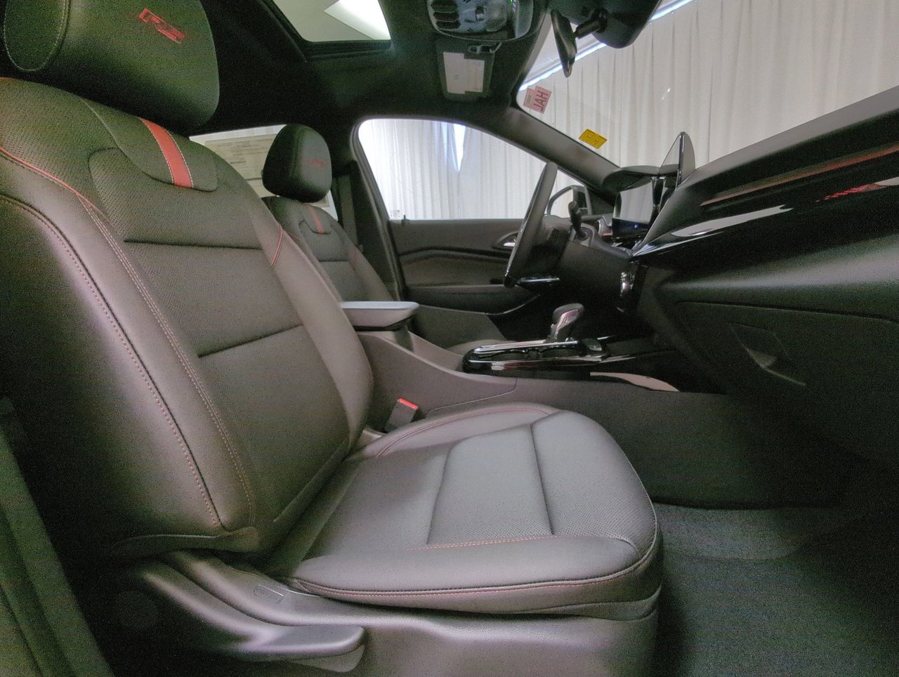 2025 Chevrolet Trax 2RS-23