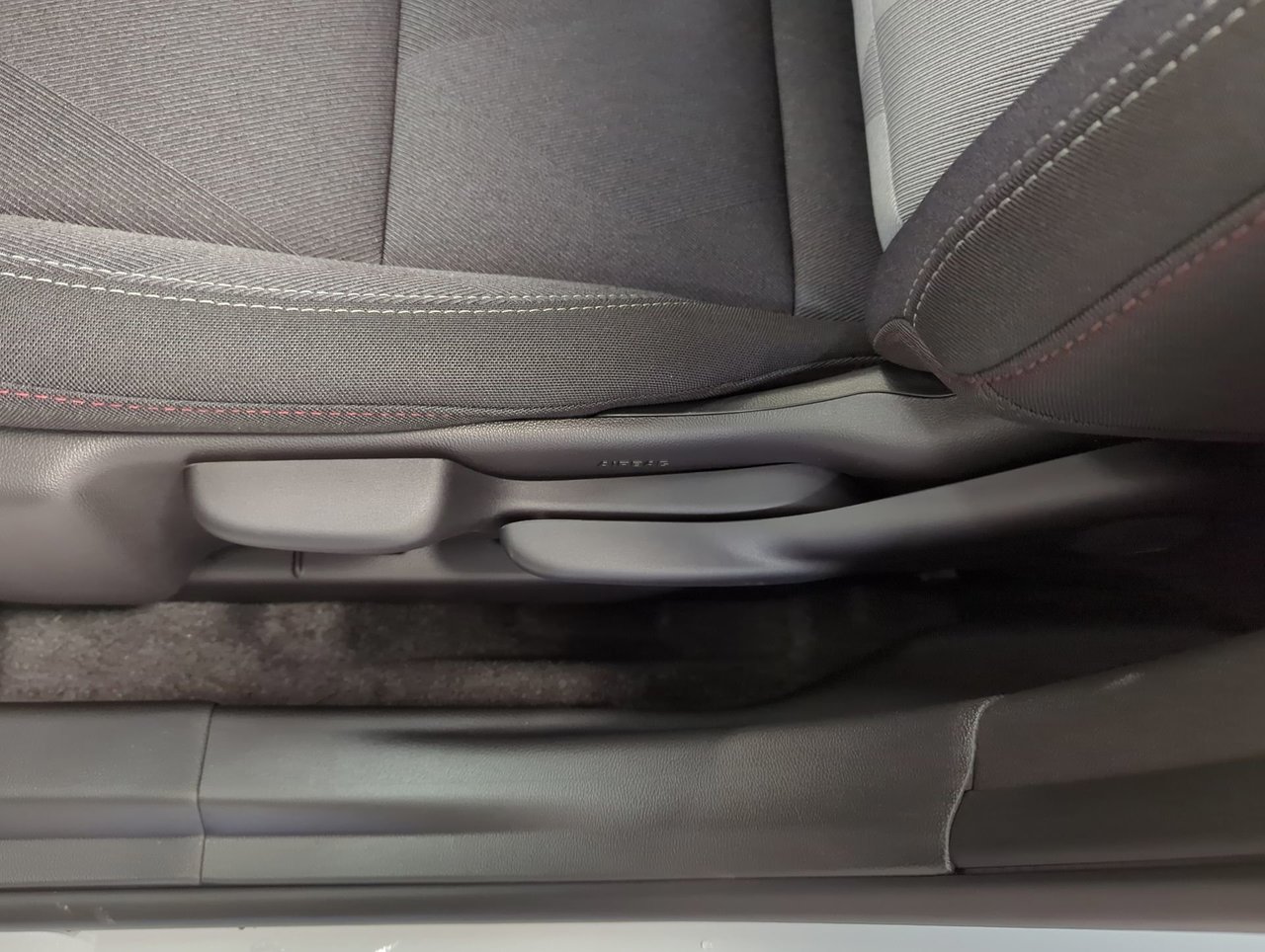 2025 Chevrolet Trax 1RS-11