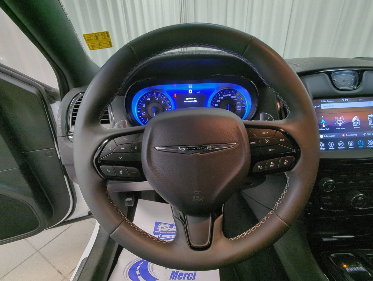 2023 Chrysler 300 S-13