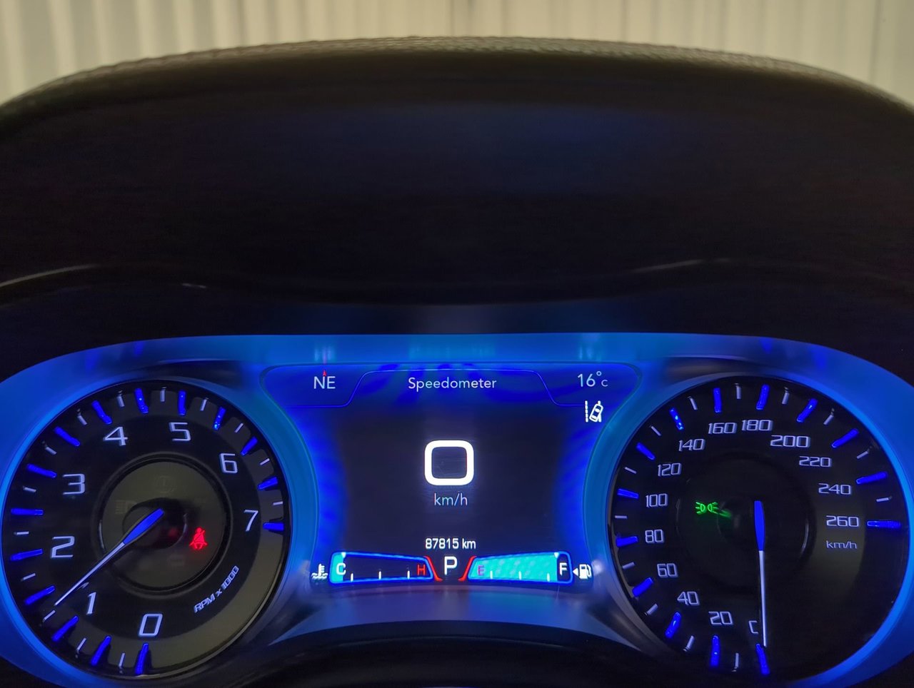 2023 Chrysler 300 S-14