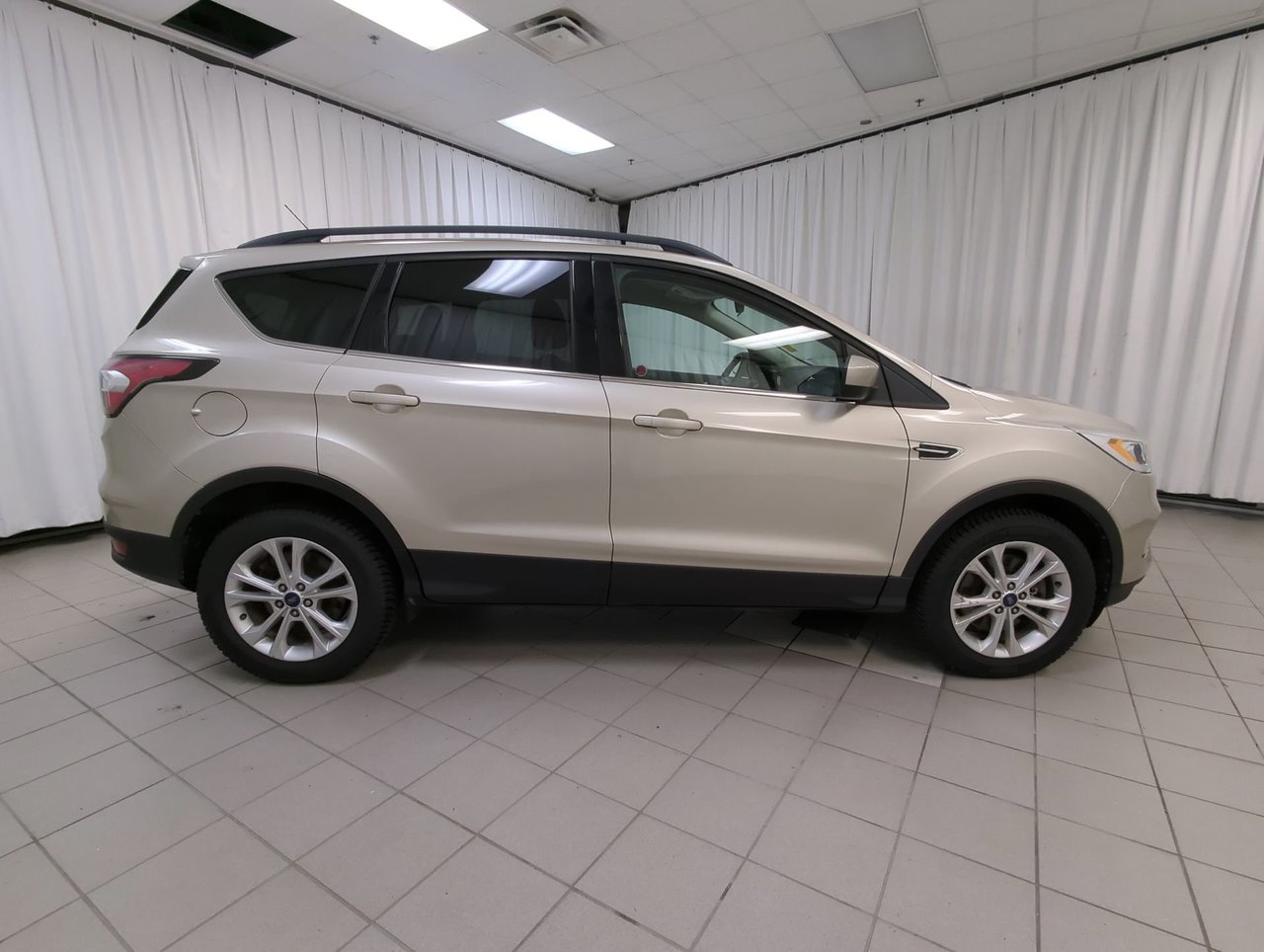 2017 Ford Escape SE-8