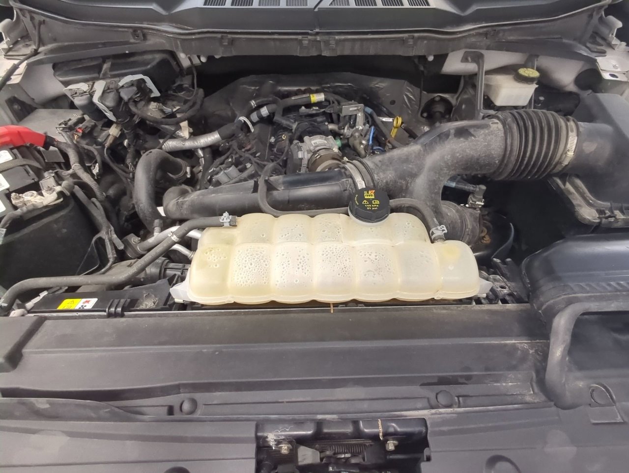 2023 Ford F-150 XLT-24