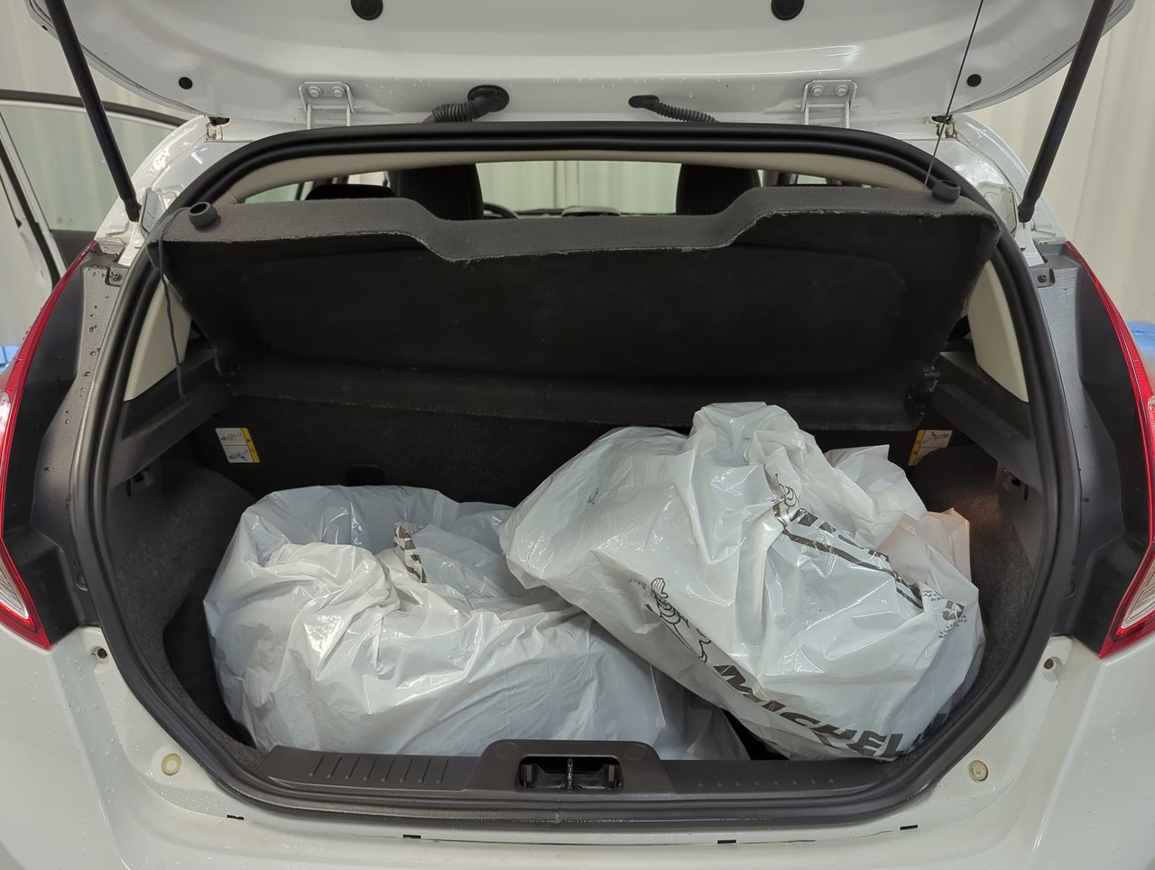 2019 Ford Fiesta SE-21