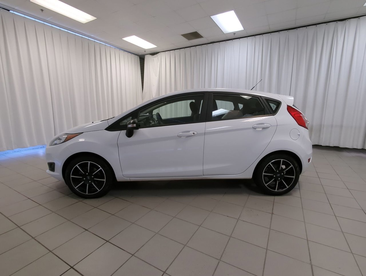 2019 Ford Fiesta SE-4