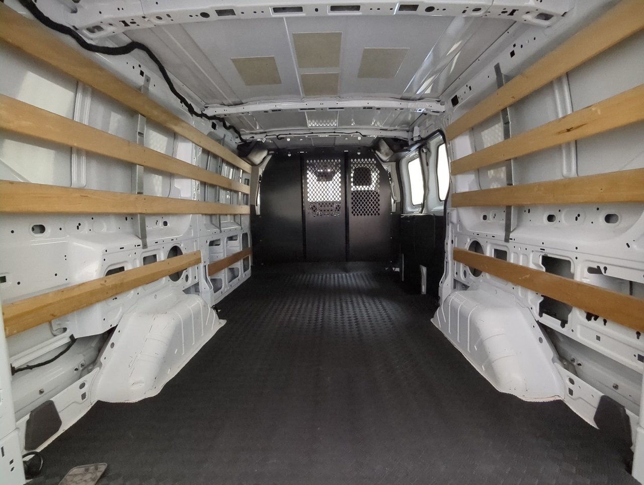 2023 Ford Transit Cargo Van BASE-20