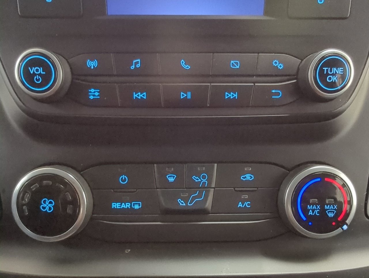 2023 Ford Transit Cargo Van BASE-17