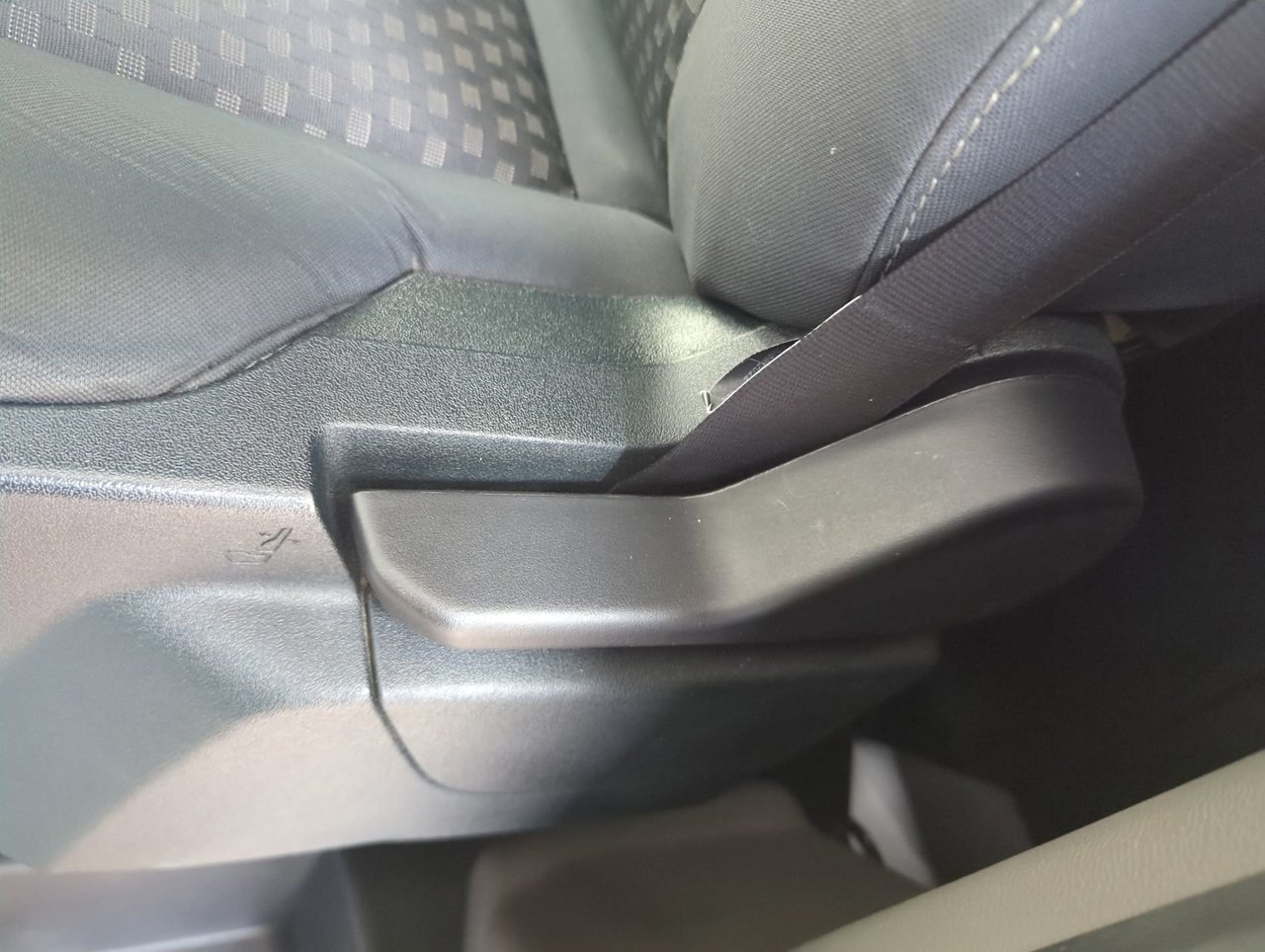 2023 Ford Transit Cargo Van BASE-11