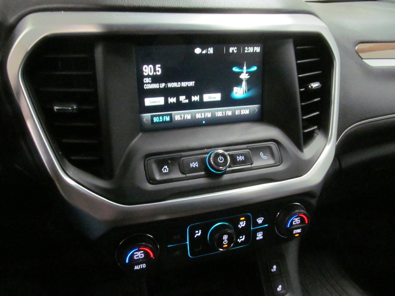 2018 GMC Acadia SLE-5