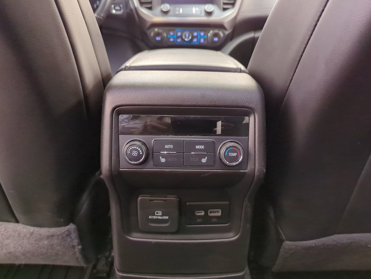 2022 GMC Acadia AT4-20