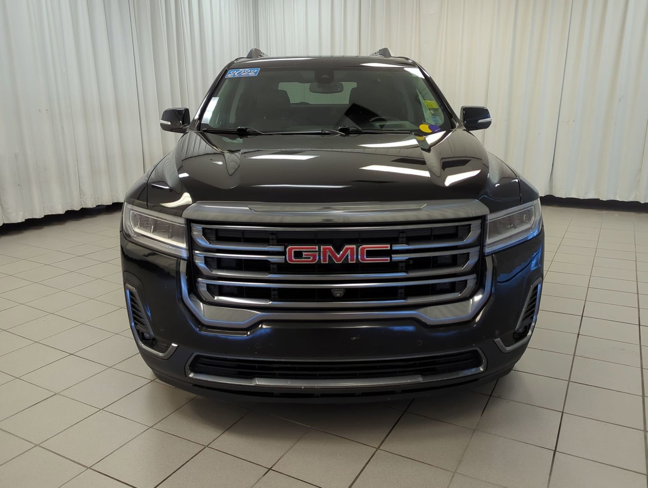 2022 GMC Acadia AT4-2