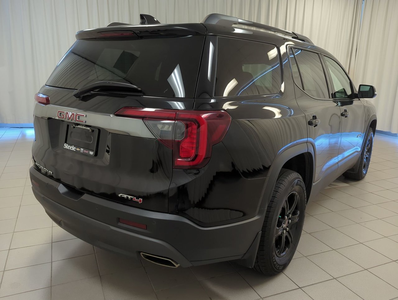 2022 GMC Acadia AT4-7