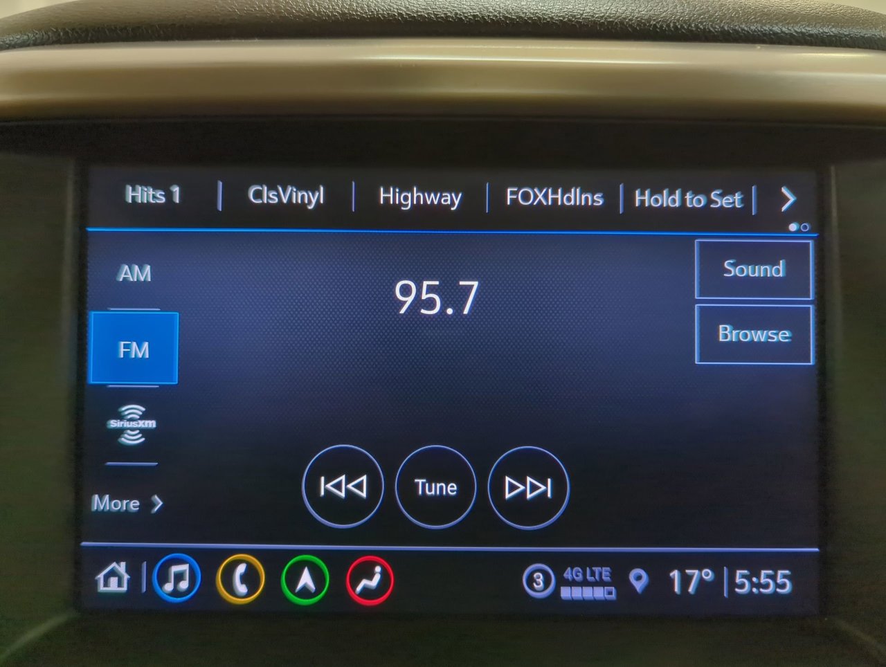 2022 GMC Acadia Denali-15