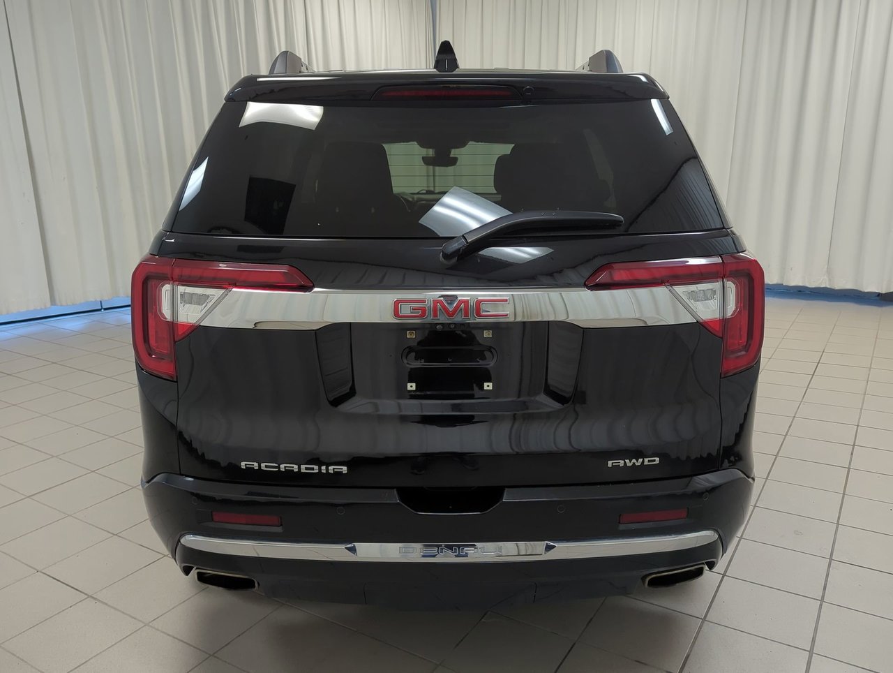 2022 GMC Acadia Denali-6
