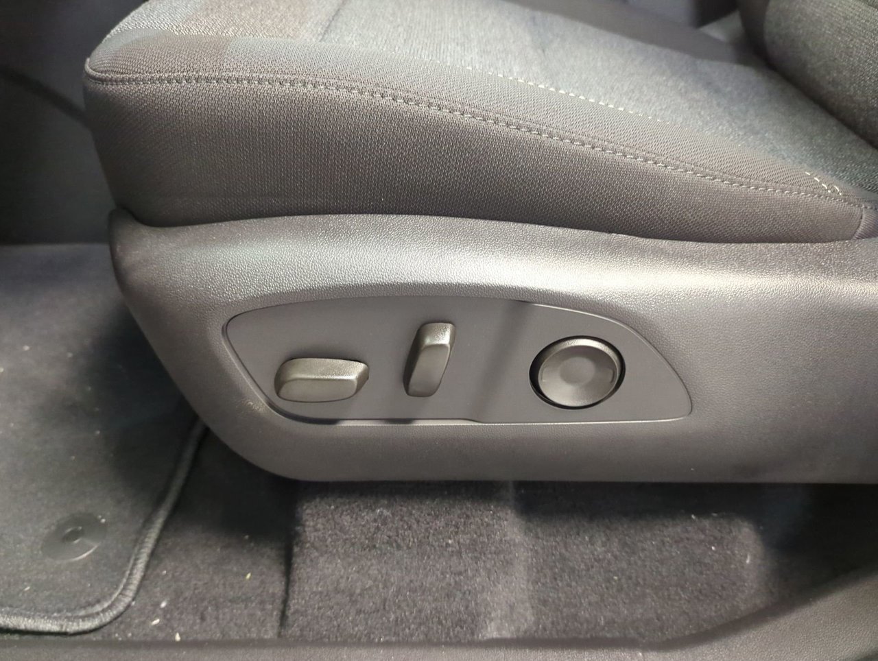 2026 GMC Acadia ELEVATION-11