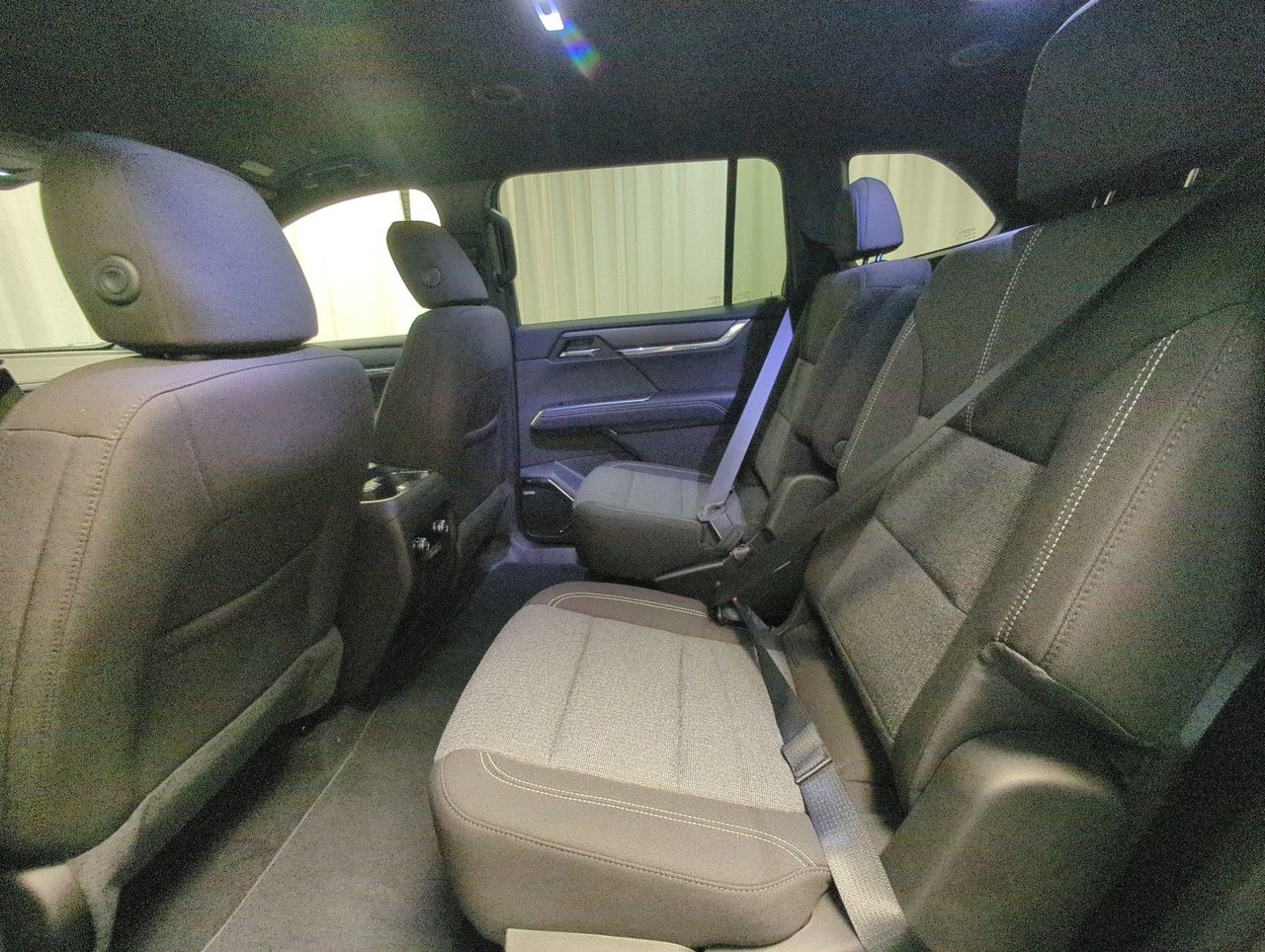 2026 GMC Acadia ELEVATION-21