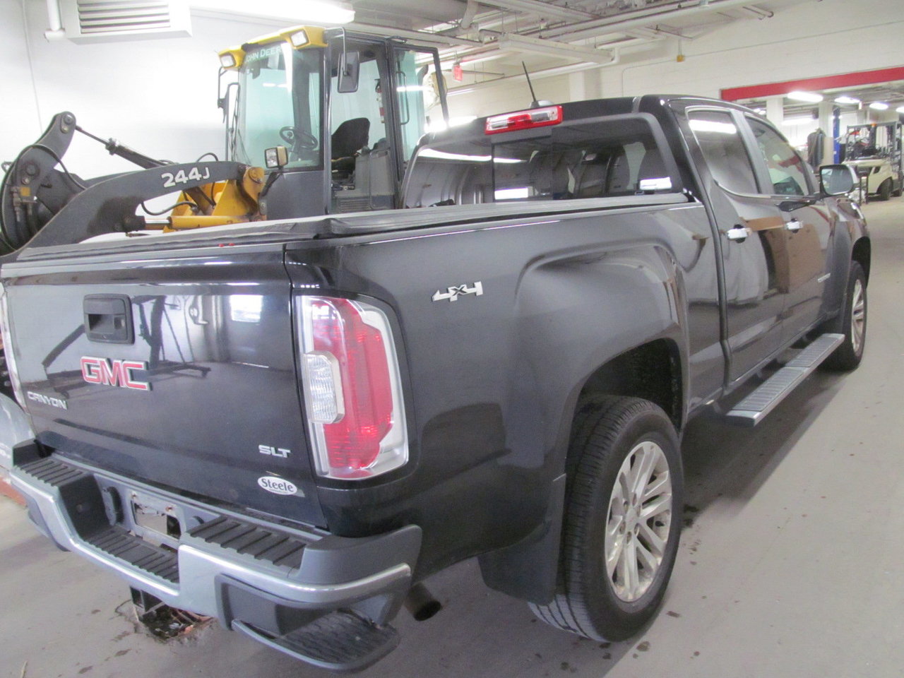 2015 GMC Canyon 4WD SLT-3