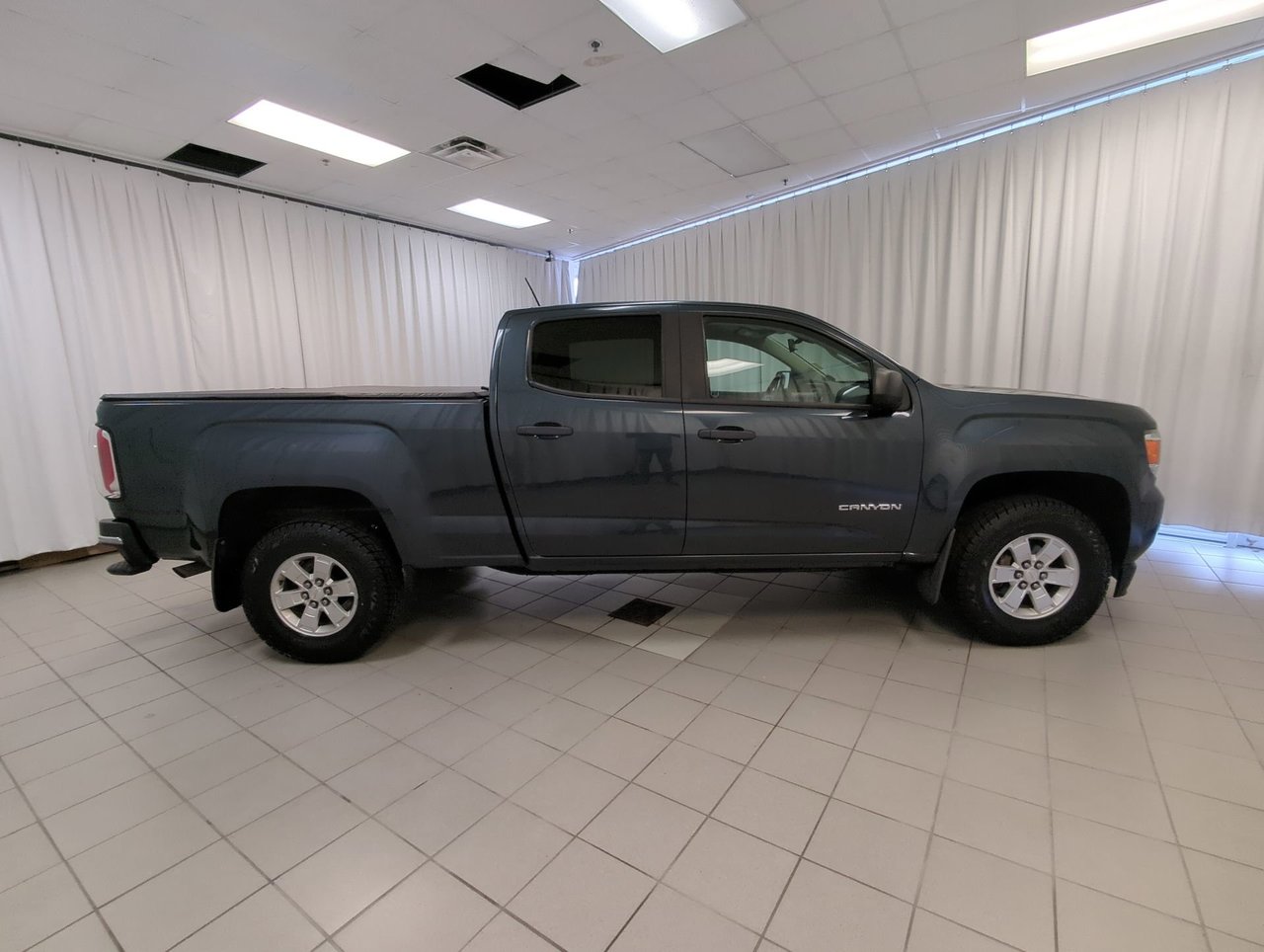 2017 GMC Canyon 2WD-8