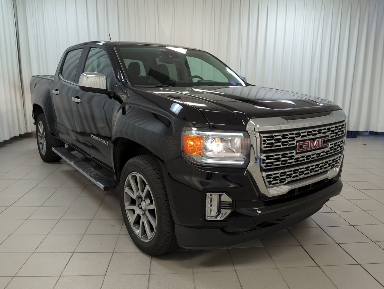 2021 GMC Canyon 4WD Denali-1