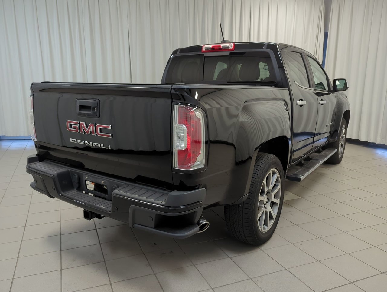 2021 GMC Canyon 4WD Denali-7
